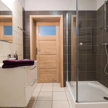 Parkowa 13 * 什切青