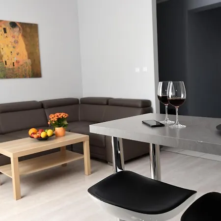 Appartement Parkowa 13 *