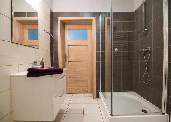 Parkowa 13 * Štetín